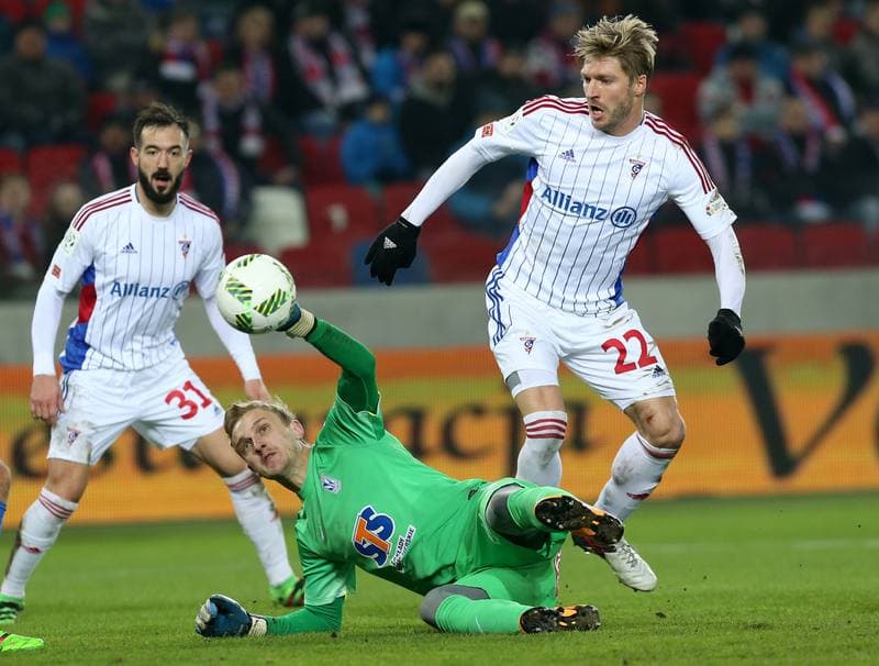 Football. Ekstraklasa. Gornik Zabrze - Lech Poznan. 02.03.2016
