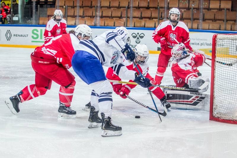 Ice Hockey. EWHL. Polska - SKP Bratislava. 11.12.2021