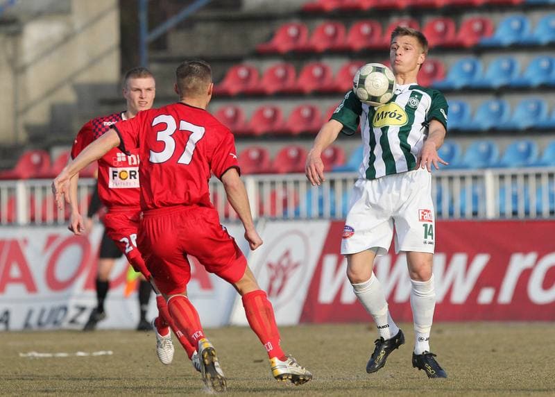 Football. I liga. Odra Wodzislaw Slaski - Warta Poznan. 12.03.2011