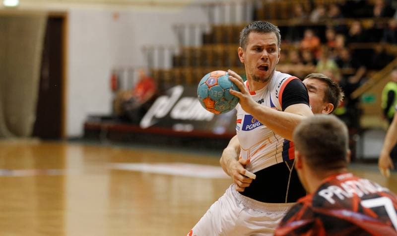 Handball. PGNiG Superliga. Gornik Zabrze - KPR RC Legionowo. 28.10.2015
