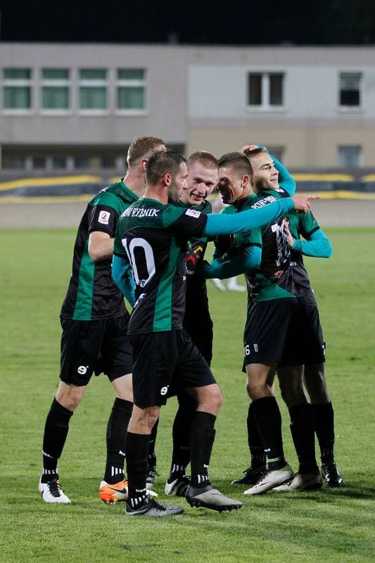 Football. II Liga. ROW Rybnik - Gryf Wejherowo. 14.10.2016