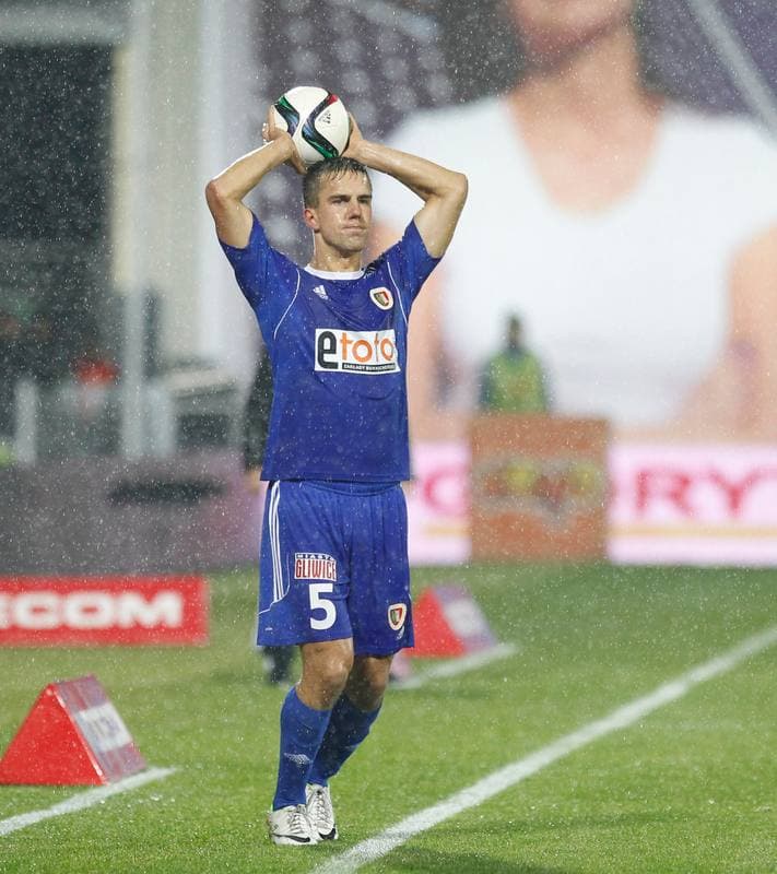Football. PKO BP Ekstraklasa. Termalica Bruk-Bet Nieciecza - Piast Gliwice. 20.11.2015