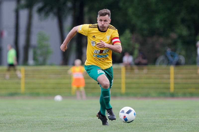 Football. III Liga. Gwarek Tarnowskie Gory - Skra Czestochowa. 01.05.2018