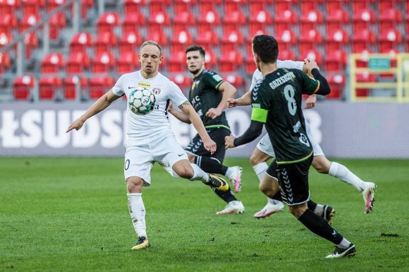 Football. Fortuna I Liga. GKS Tychy - Puszcza Niepolomice. 08.11.2020