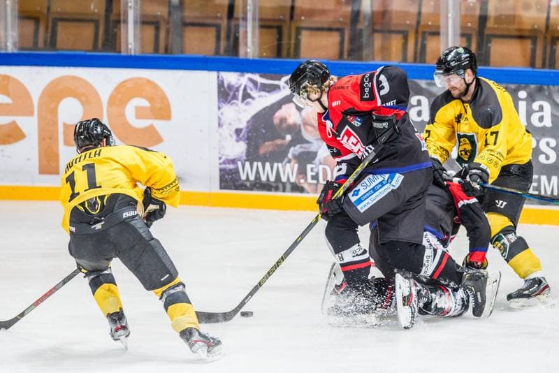 Ice Hockey. PHL. GKS Katowice - STS Ciarko Sanok. 05.01.2021