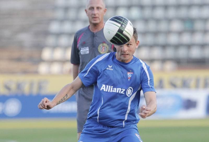 Football. Sparing. Gornik Zabrze - FC Hradec Kralove. 08.10.2010
