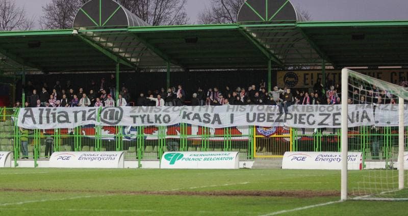 Football. PKO BP Ekstraklasa. GKS Belchatow - Gornik Zabrze. 08.04.2011