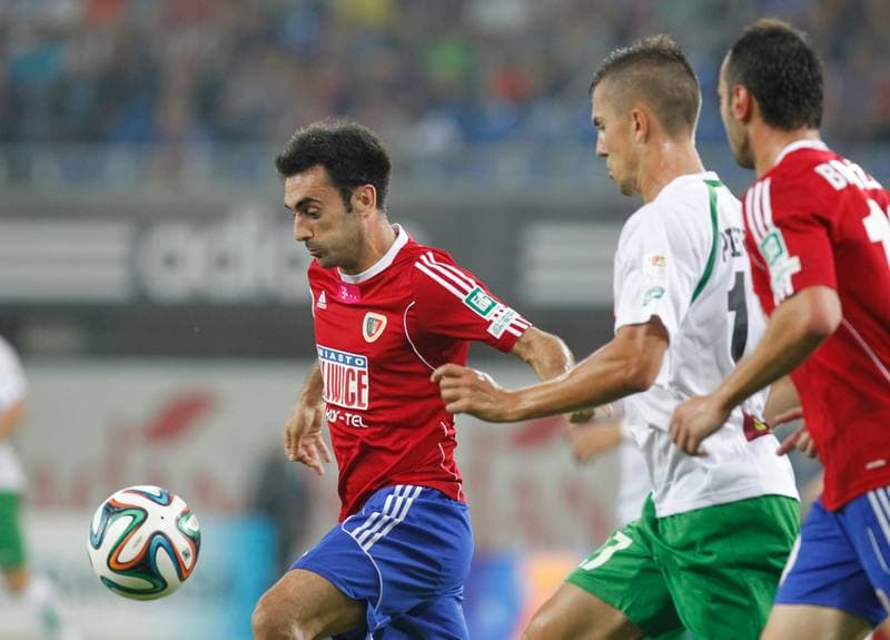 Football. T-Mobile Ekstraklasa. Piast Gliwice - Lechia Gdansk. 26.10.2013