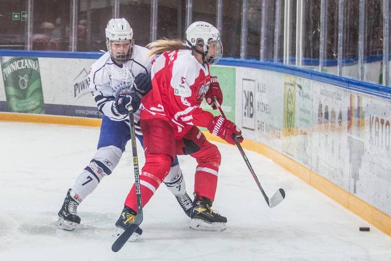 Ice Hockey. EWHL. Polska - SKP Bratislava. 11.12.2021