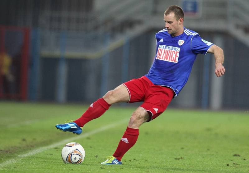 Football. I liga. Piast Gliwice - Kolejarz Stroze. 12.05.2012