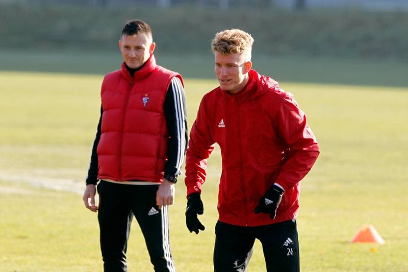 Football. Gornik Zabrze. Training. 23.11.2017