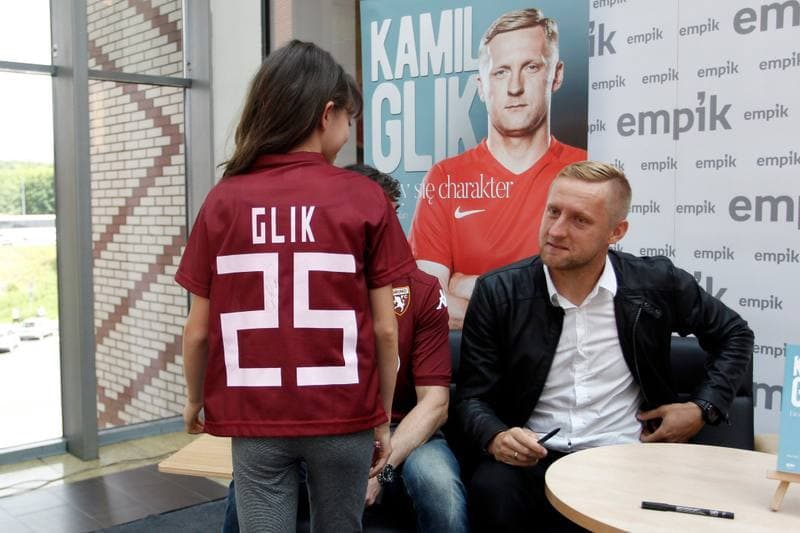 Football. Kamil Glik. Press Conference. 04.06.2016
