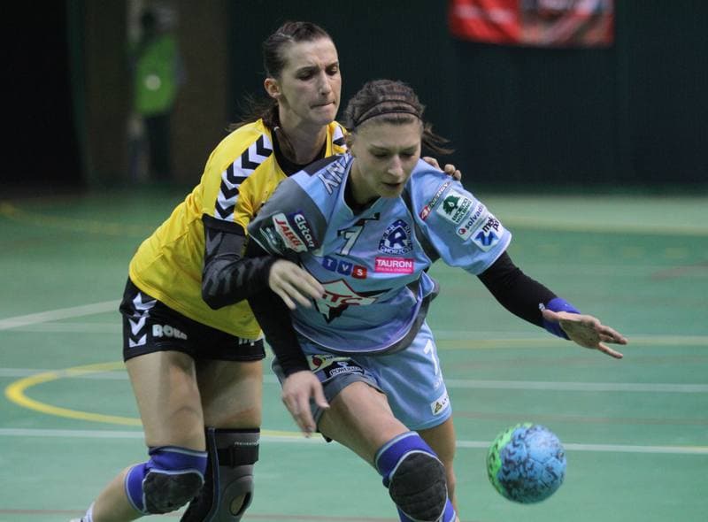 Handball. PGNiG Superliga. KPR Ruch Chorzow - Piotrkovia Piotrkow Trybunalski. 11.12.2011
