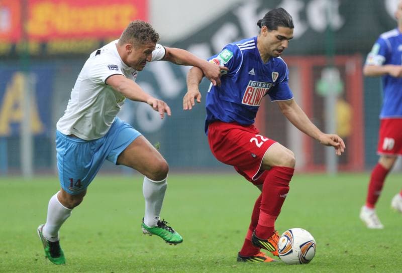 Football. I liga. Piast Gliwice - Kolejarz Stroze. 12.05.2012