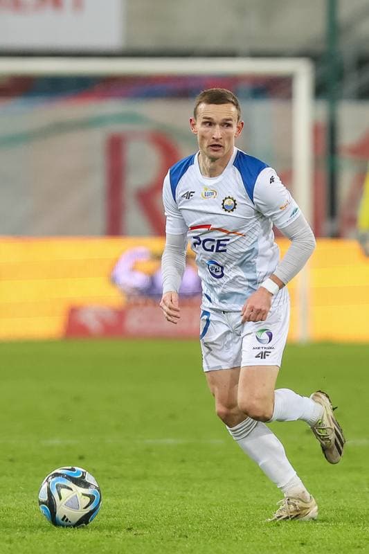 Football. PKO BP Ekstraklasa. Piast Gliwice - Stal Mielec. 18.12.2023