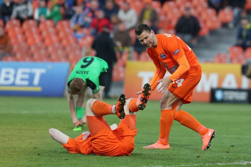 Football. Ekstraklasa. Termalica Bruk-Bet Nieciecza - Gornik Leczna. 30.04.2016