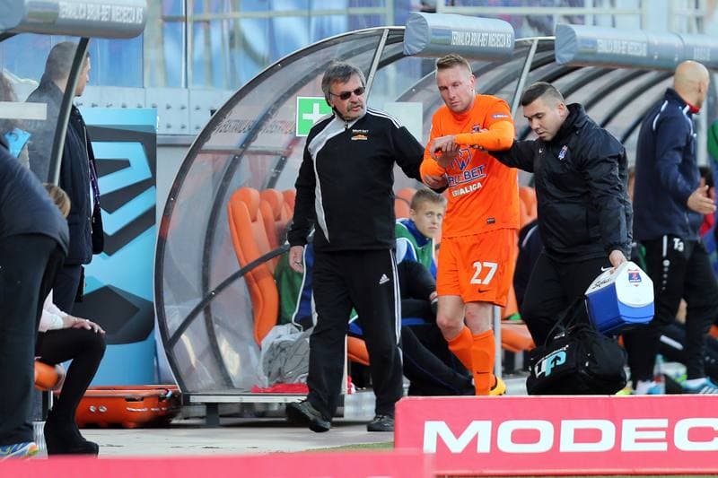 Football. Ekstraklasa. Termalica Bruk-Bet Nieciecza - Gornik Leczna. 30.04.2016