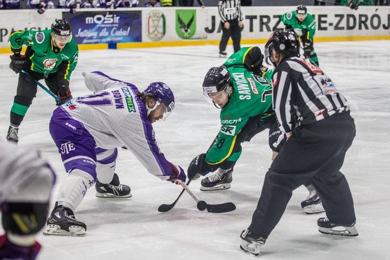 Ice Hockey. Visegrad Cup. JKH GKS Jastrzebie - Ujpesti TE. 15.10.2019