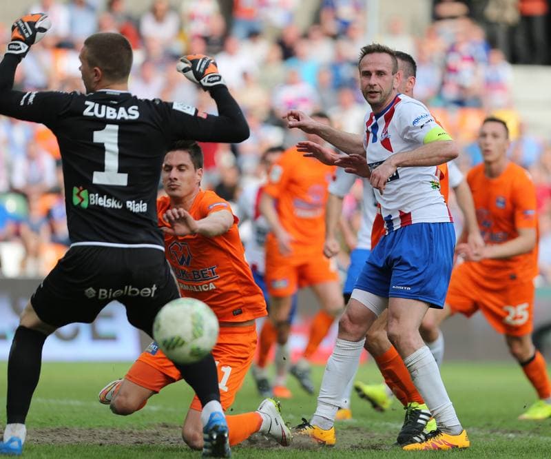 Football. Ekstraklasa. Podbeskidzie Bielsko-Biala - Termalica Bruk-Bet Nieciecza. 17.04.2016