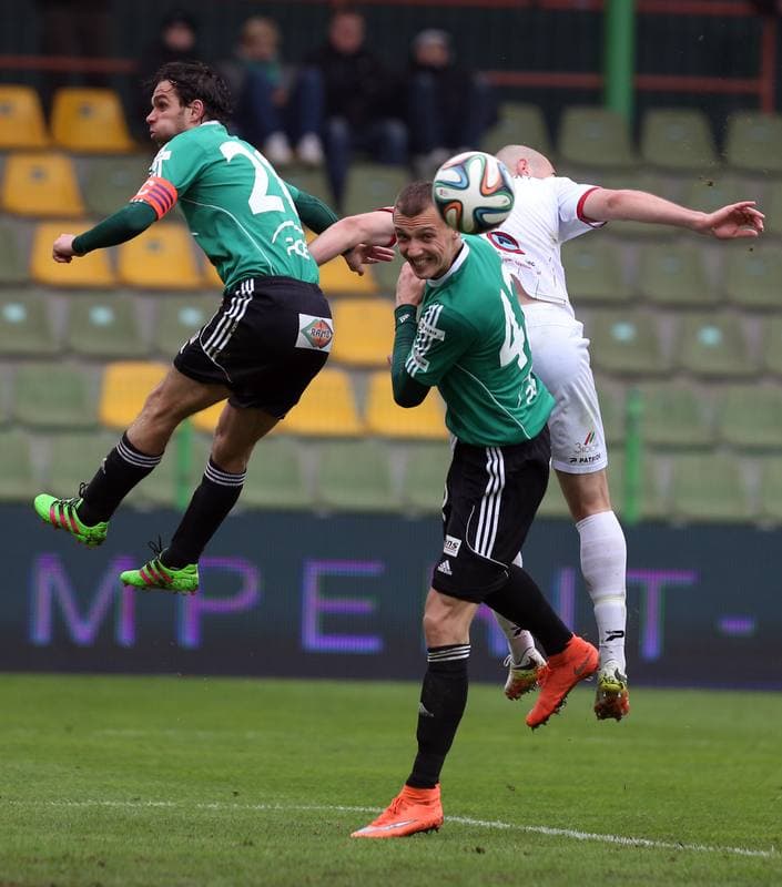 Football. I Liga. GKS Belchatow - Zaglebie Sosnowiec. 10.04.2016