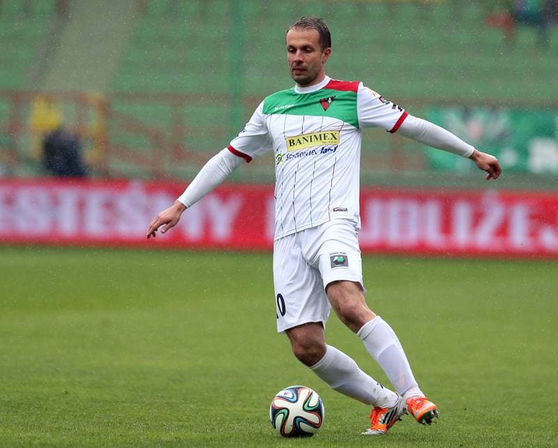 Football. I Liga. GKS Belchatow - Zaglebie Sosnowiec. 10.04.2016