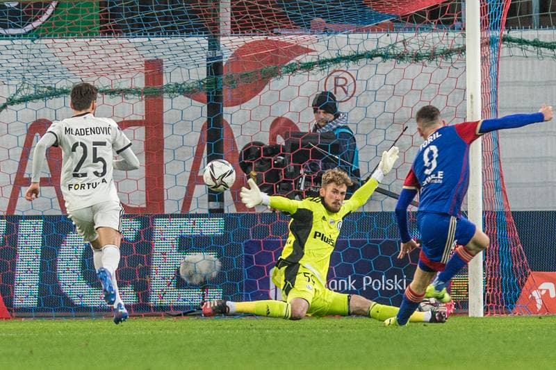 Football. PKO BP Ekstraklasa. Piast Gliwice - Legia Warsaw. 24.10.2021
