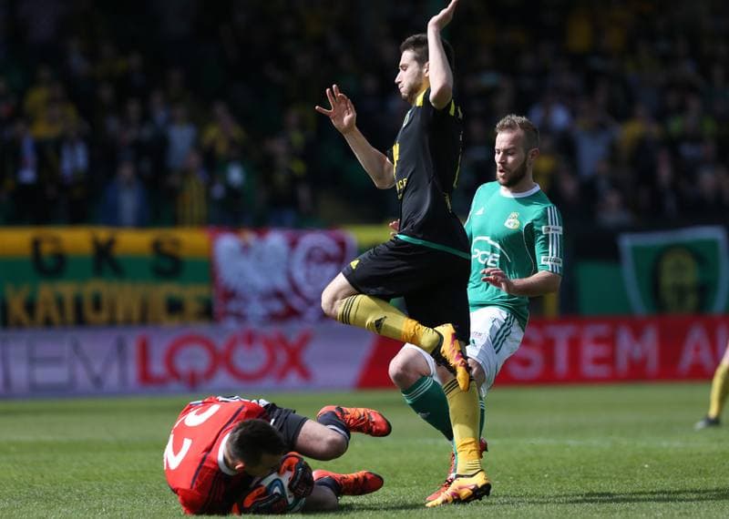 Football. I Liga. GKS Katowice - GKS Belchatow. 03.04.2016