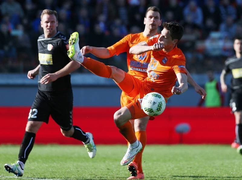 Football. PKO BP Ekstraklasa. Termalica Bruk-Bet Nieciecza - Korona Kielce. 02.04.2016