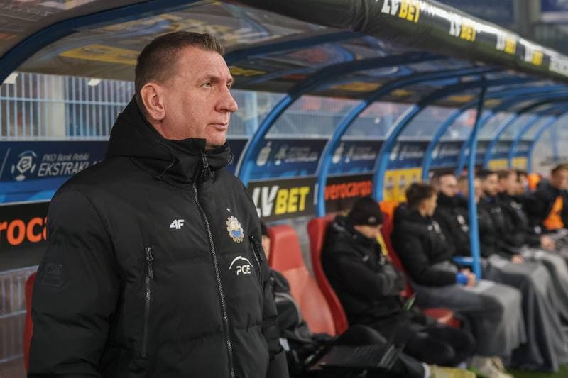 Football. PKO BP Ekstraklasa. Piast Gliwice - Stal Mielec. 18.12.2023