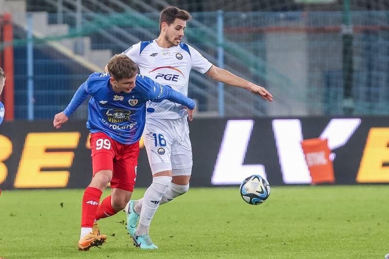 Football. PKO BP Ekstraklasa. Piast Gliwice - Stal Mielec. 18.12.2023