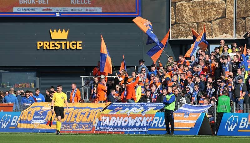 Football. PKO BP Ekstraklasa. Termalica Bruk-Bet Nieciecza - Korona Kielce. 02.04.2016