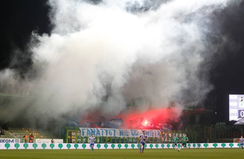 Football. I Liga. GKS Belchatow - Wisla Plock. 28.03.2016