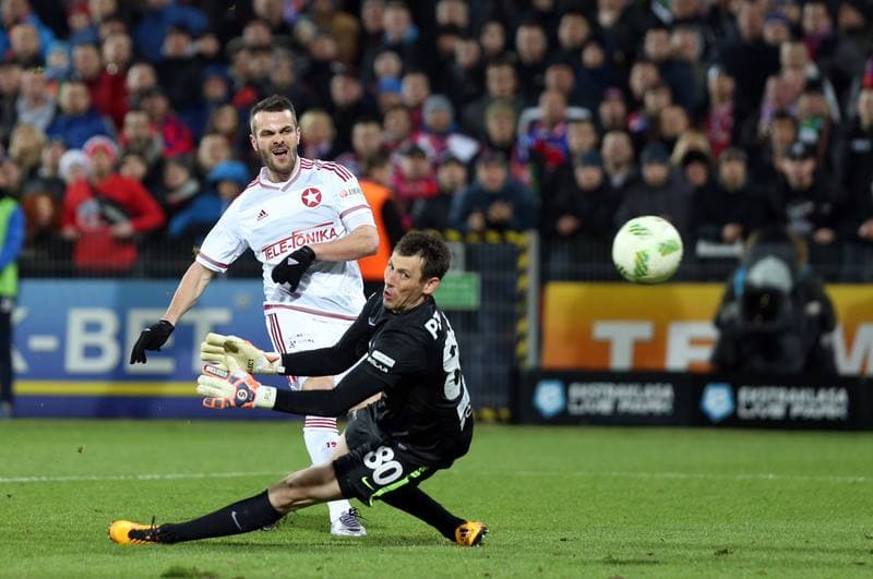Football. Ekstraklasa. Termalica Bruk Bet Nieciecza - Wisla Krakow. 14.03.2016
