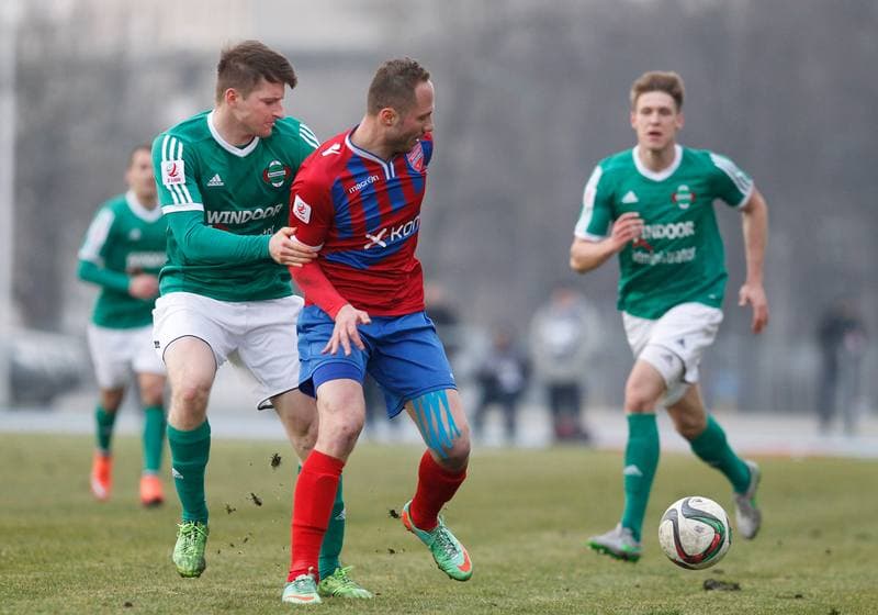Football. II Liga. Radomiak Radom - Rakow Czestochowa. 05.03.2016