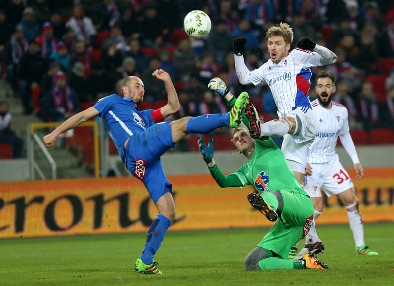 Football. Ekstraklasa. Gornik Zabrze - Lech Poznan. 02.03.2016