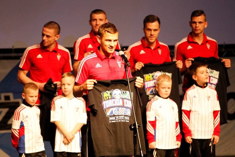 Football. Gornik Zabrze. Team Presentation. 09.02.2016