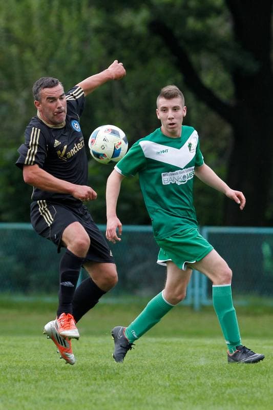 Football. Puchar Polski. AKS Mikolow - Reprezentacja Slaska Oldbojow. 16.08.2016