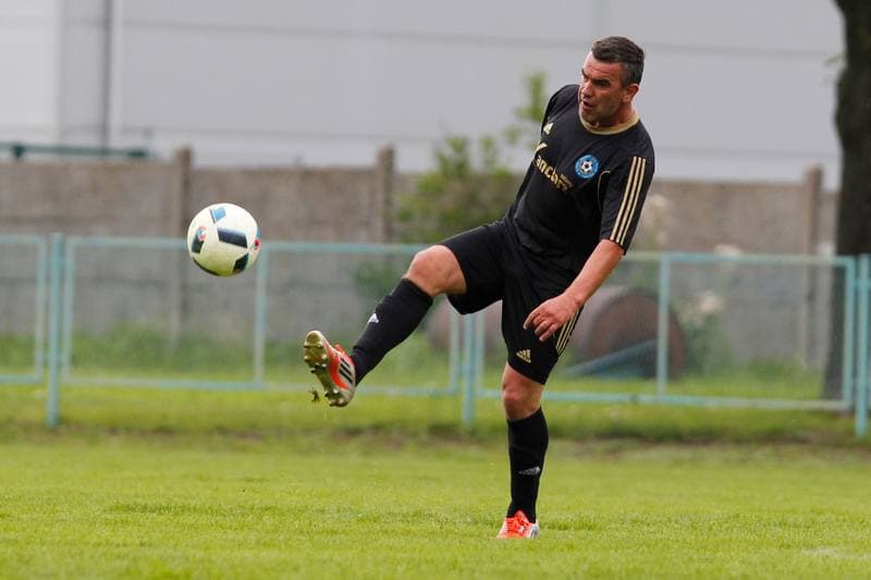 Football. Puchar Polski. AKS Mikolow - Reprezentacja Slaska Oldbojow. 16.08.2016