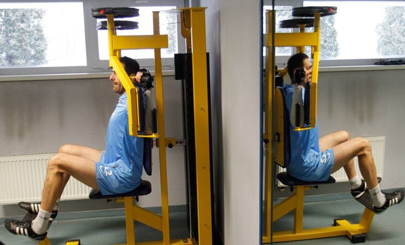Football. Termalica Bruk-Bet Nieciecza. Training. 30.01.2014