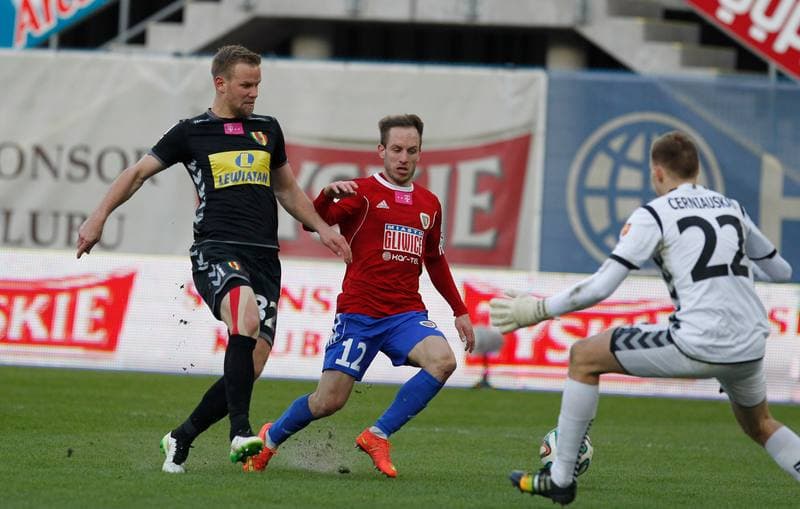 Football. T-Mobile Ekstraklasa. Piast Gliwice - Korona Kielce. 22.03.2015