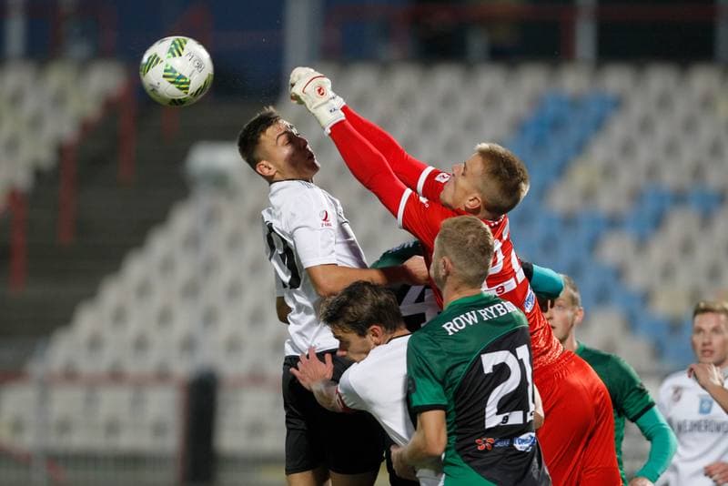 Football. II Liga. ROW Rybnik - Gryf Wejherowo. 14.10.2016
