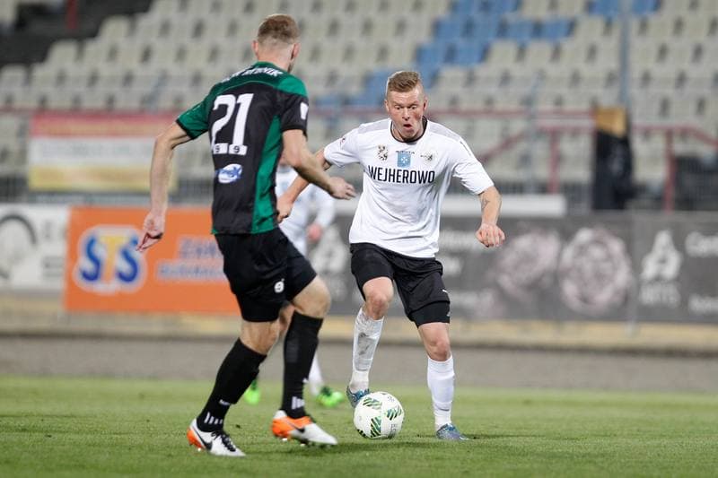 Football. II Liga. ROW Rybnik - Gryf Wejherowo. 14.10.2016
