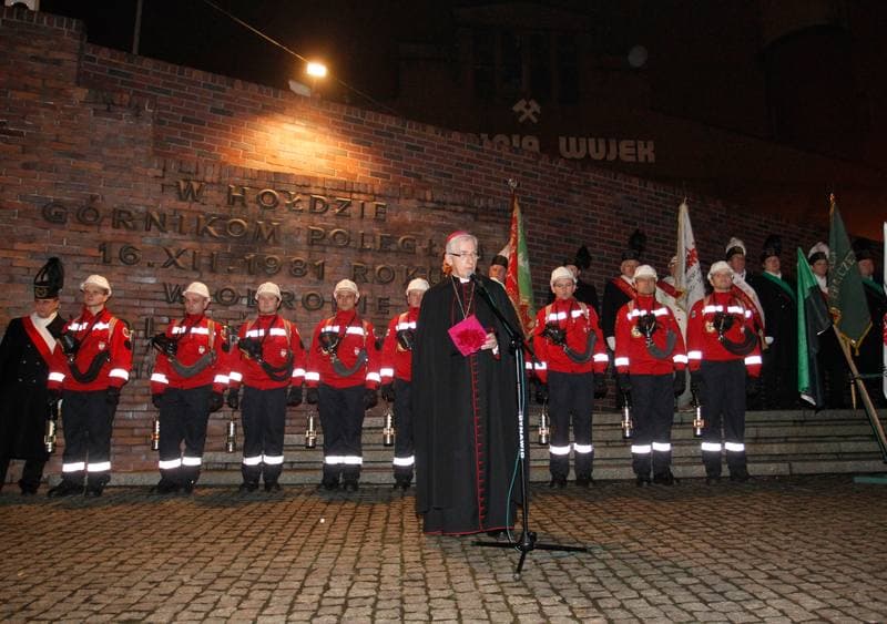 Katowice. Celebrations of the 33rd Anniversary of the Pacification of Wujek Mine. 16.12.2014