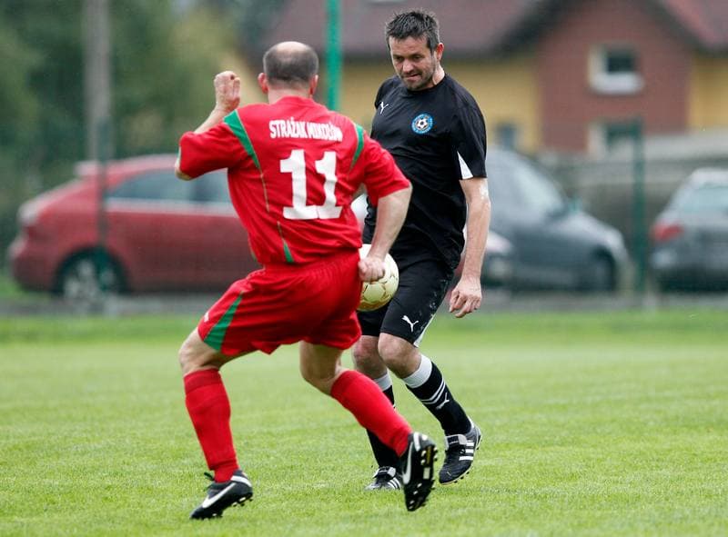 Football. Podokreg Katowice. Strazak Mikolow - Reprezentacja Slaska Oldboyow. 23.09.2014