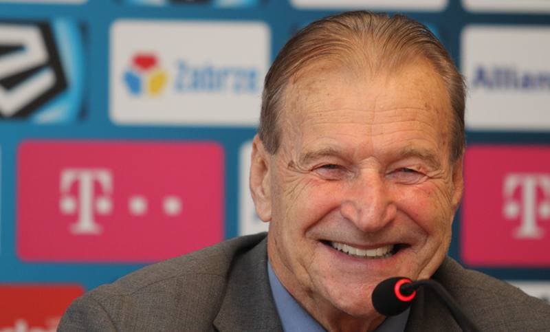 Football. Gornik Zabrze. Press Conference. 22.11.2013
