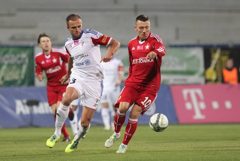 Football. T-Mobile Ekstraklasa. Gornik Zabrze - Wisla Krakow. 08.11.2013