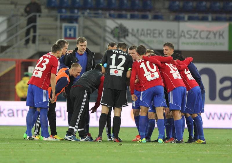 Football. T-Mobile Ekstraklasa. Piast Gliwice - Jagiellonia Bialystok. 04.11.2013