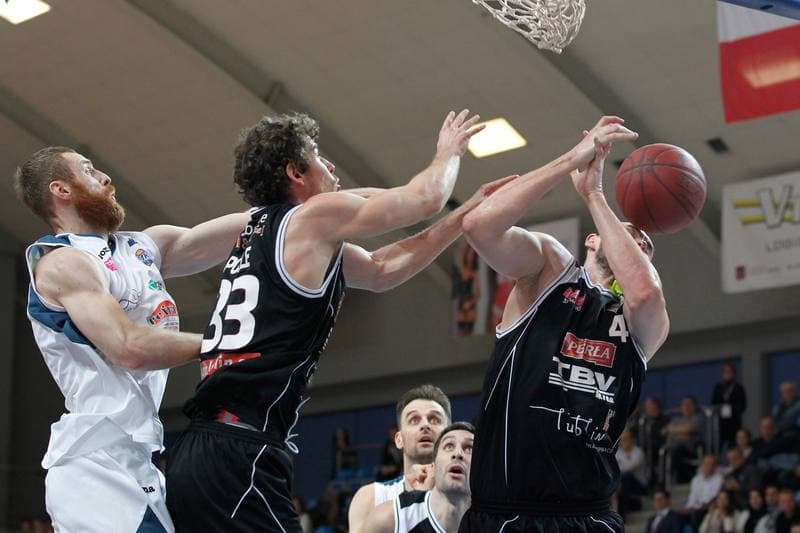 Basketball. Tauron Basket Liga. MKS Dabrowa Gornicza - Start Lublin. 31.01.2016