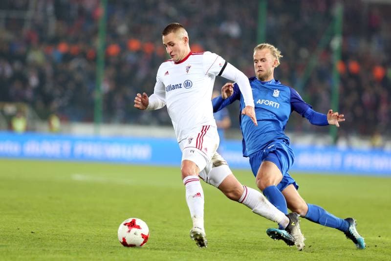 Football. Lotto Ekstraklasa. Gornik Zabrze - Lech Poznan. 04.11.2017