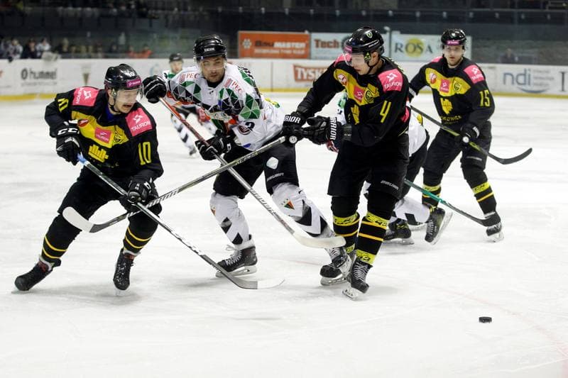 Ice Hockey. Polska Hokej Liga. GKS Tychy - Tauron KH GKS Katowice. 11.02.2018